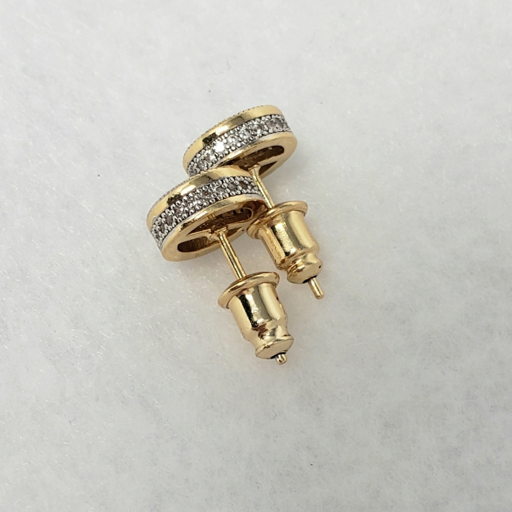 18k Pave Studs - Picture 3 of 7